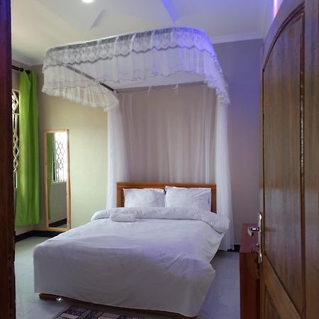 Sweetland View Hotel Lushoto Bagian luar foto